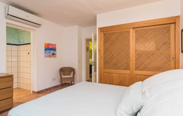 Holiday Home - La Casa del Sol, Betlem , Spain - EMI280 604