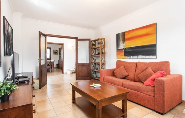 Holiday Home - Es Pinaro, Manacor , Spain - EMI302 301