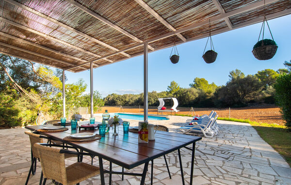 Holiday Home - Es Pinaro, Manacor , Spain - EMI302 103