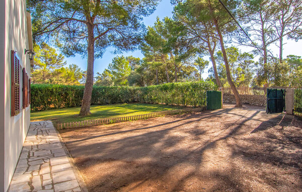 Holiday Home - Es Pinaro, Manacor , Spain - EMI302 106