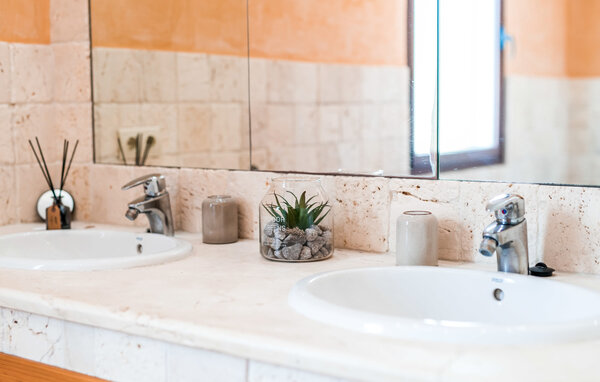 Casa de vacaciones - Roca de Tejos, Sa Coma , España - EMI304 702