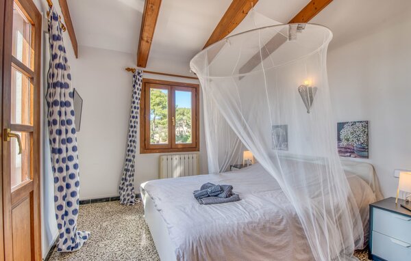 Holiday Home - Buena Vista de Cala Pi, Cala Pi , Spain - EMI307 603