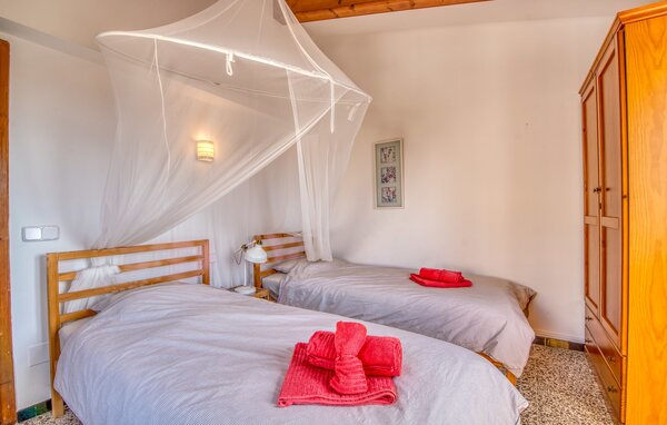 Holiday Home - Buena Vista de Cala Pi, Cala Pi , Spain - EMI307 605