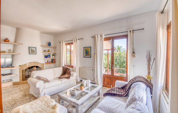 Holiday Home - Buena Vista de Cala Pi, Cala Pi , Spain - EMI307 301