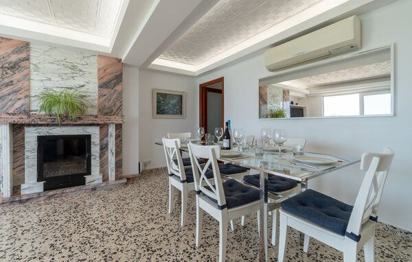 Apartment - Voramar on Pinewalk, Pollenca , Spain - EMI311 9