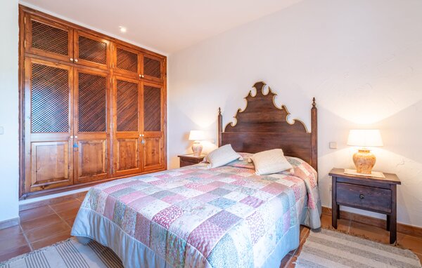 Holiday Home - Sa Font Calenta, Arta , Spain - EMI319 602