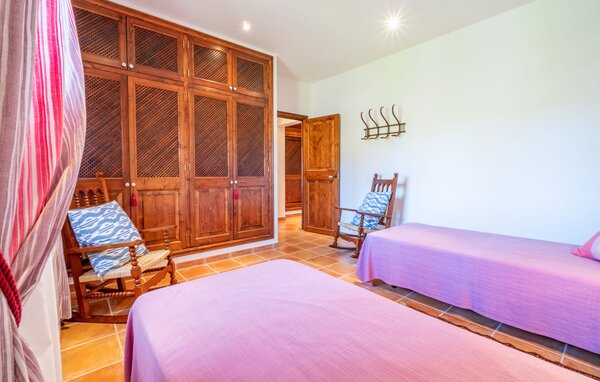 Holiday Home - Sa Font Calenta, Arta , Spain - EMI319 606