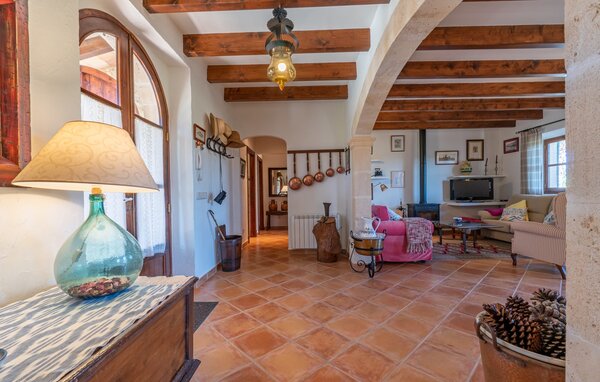 Holiday Home - Sa Font Calenta, Arta , Spain - EMI319 503