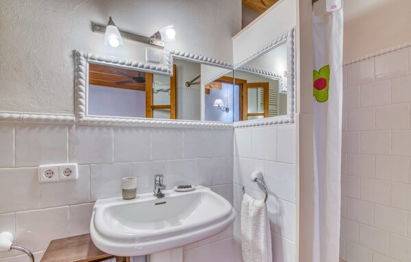 Holiday Home - Es Lledoner Dos, Felanitx , Spain - EMI326 701