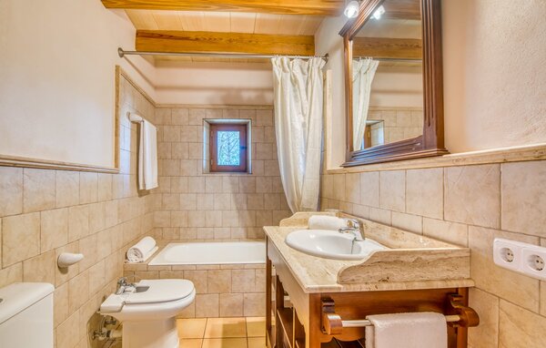 Holiday Home - Es Lledoner Dos, Felanitx , Spain - EMI326 702