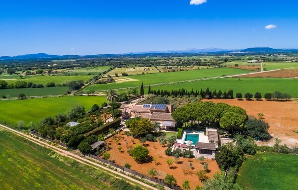 Holiday Home - Es Lledoner Dos, Felanitx , Spain - EMI326 85