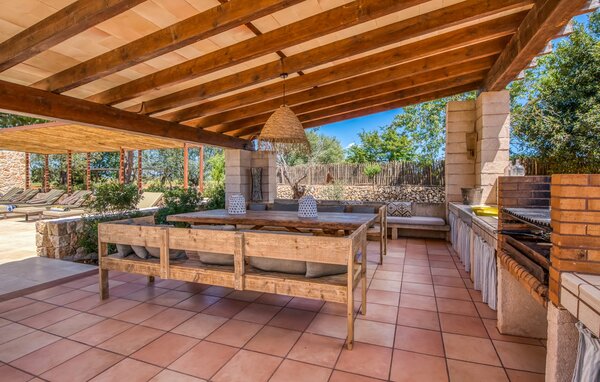 Holiday Home - Es Lledoner Dos, Felanitx , Spain - EMI326 105
