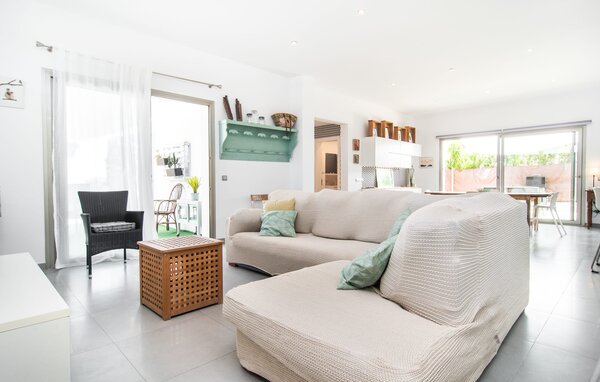 Holiday Home - Can Miquel i na Xisca, Badia Gran , Spain - EMI344 302