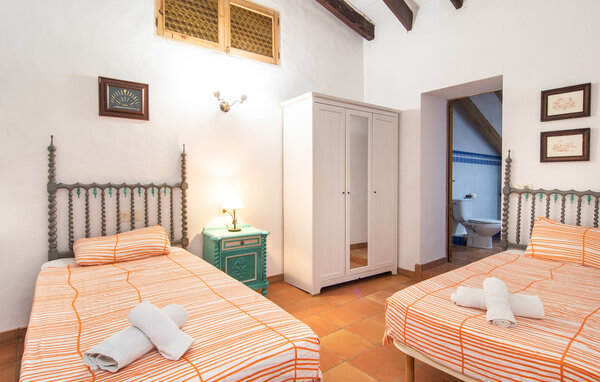 Holiday Home - Son Costa, Montuiri , Spain - EMI346 602