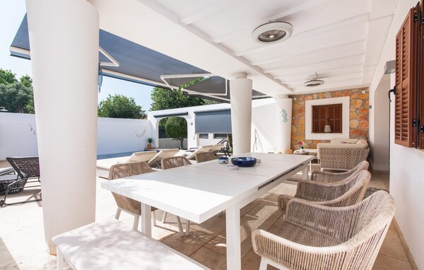 Vacation home Villa Son Carrio