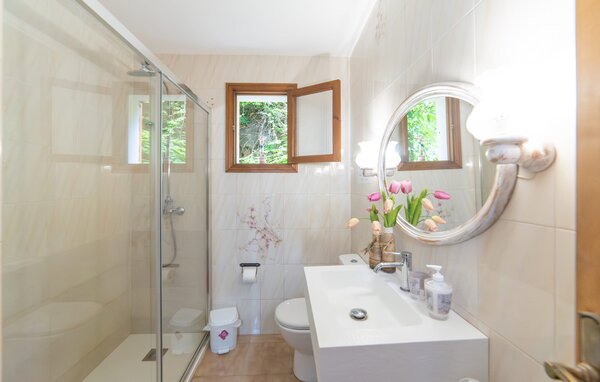 Holiday Home - Cas Sito, Cala Tuent , Spain - EMI384 701