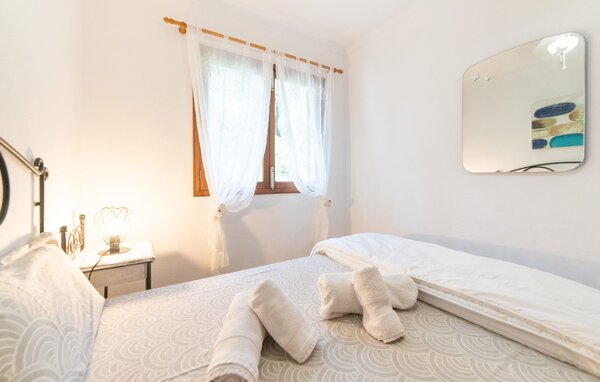 Holiday Home - Cas Sito, Cala Tuent , Spain - EMI384 603