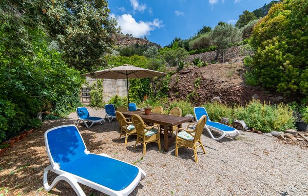 Holiday Home - Cas Sito, Cala Tuent , Spain - EMI384 102
