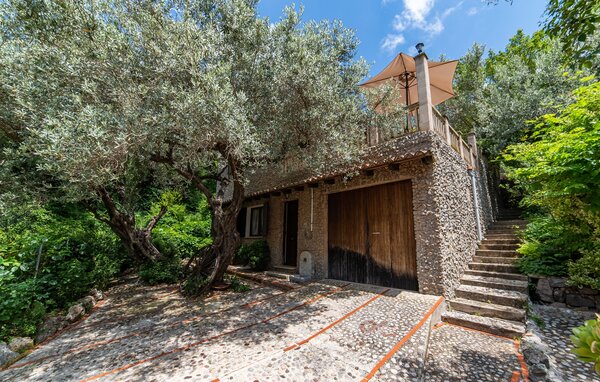 Holiday Home - Cas Sito, Cala Tuent , Spain - EMI384 107