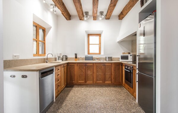Holiday Home - Sa Font Calenta Fonteta, Arta , Spain - EMI390 401