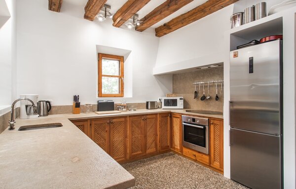Holiday Home - Sa Font Calenta Fonteta, Arta , Spain - EMI390 402