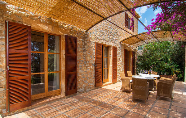 Holiday Home - Sa Font Calenta Fonteta, Arta , Spain - EMI390 101