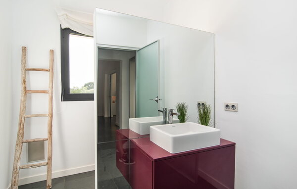 Holiday Home - Flor de Sal a Sa Canoveta, Campos , Spain - EMI391 706