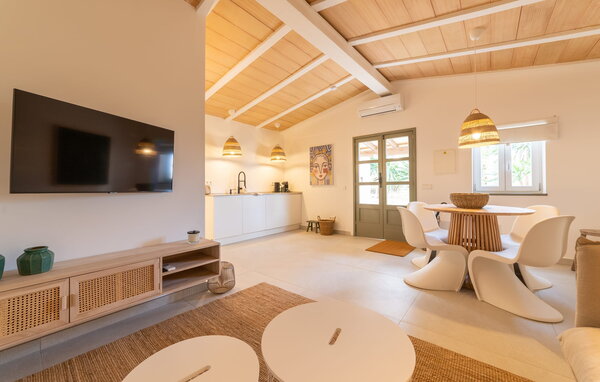Holiday Home - Es Moli Ariany, Ariany , Spain - EMI396 508