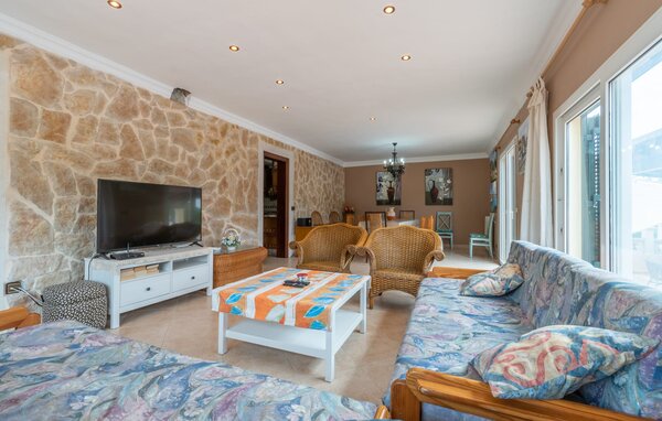 Holiday Home - Villa Bona Vista, Capdepera , Spain - EMI413 303