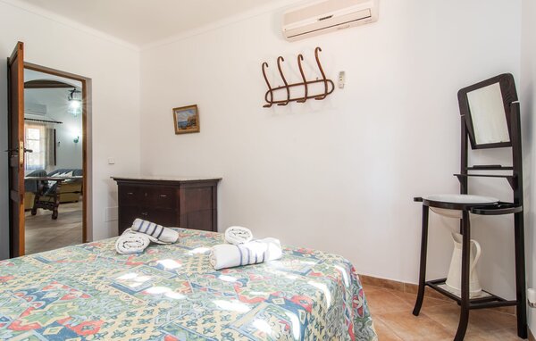 Holiday Home - Can Crestall, Campos , Spain - EMI427 603