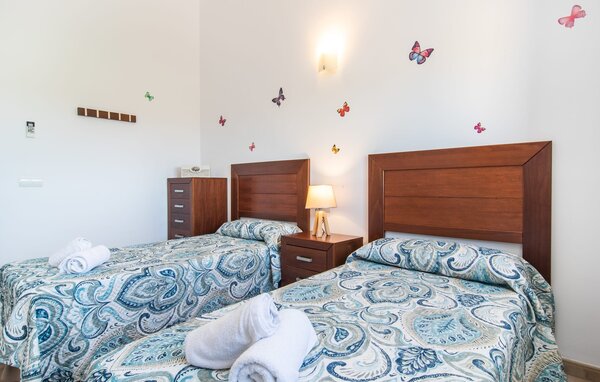 Holiday Home - Can Olivaret, Campos , Spain - EMI428 608