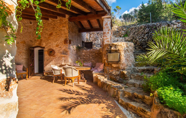 Location de vacances - Romantic Rustical House, Cala Llombards , Espagne - EMI437 4