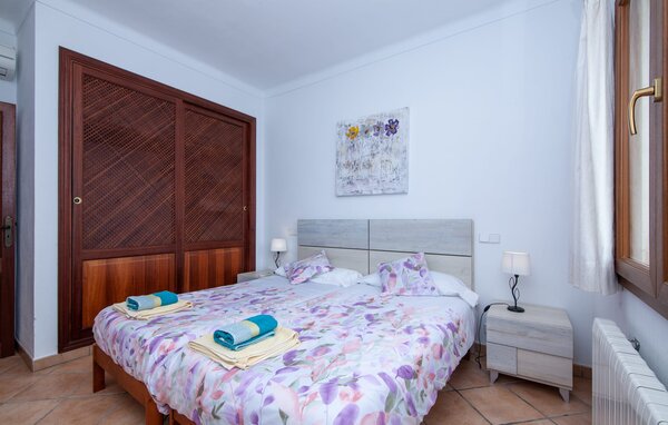 Holiday Home - Sa Bassa Seca, Cala Murada , Spain - EMI452 602