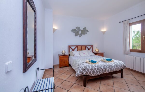 Holiday Home - Sa Bassa Seca, Cala Murada , Spain - EMI452 604