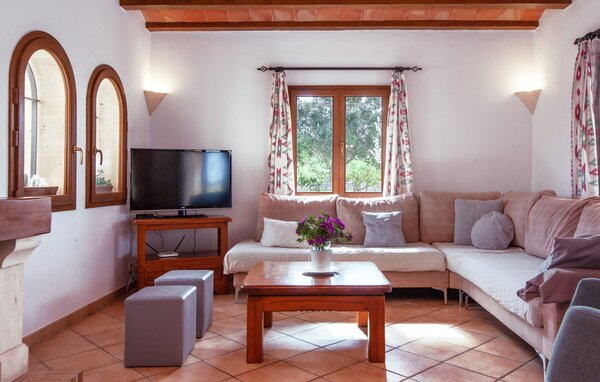 Holiday Home - Sa Bassa Seca, Cala Murada , Spain - EMI452 301