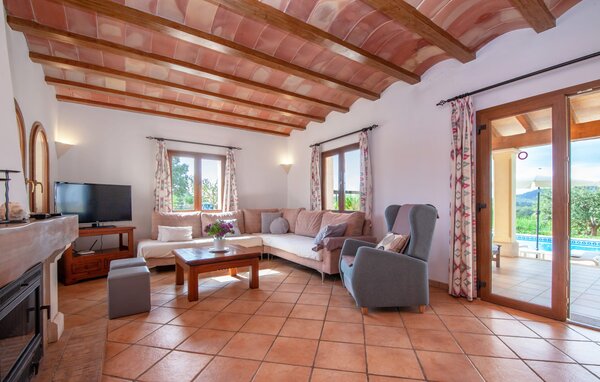 Holiday Home - Sa Bassa Seca, Cala Murada , Spain - EMI452 302