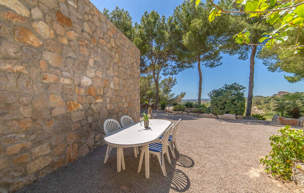 Holiday Home - El Cipres de Cala Millor, Cala Millor , Spain - EMI485 107