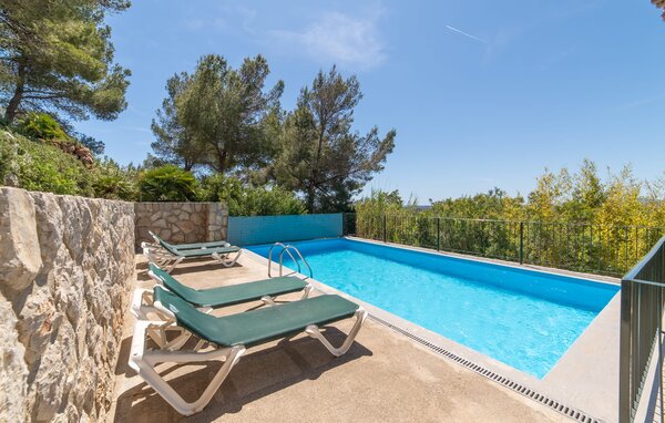Holiday Home - El Cipres de Cala Millor, Cala Millor , Spain - EMI485 9