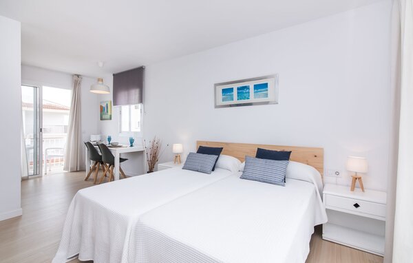 Apartment - Confluentia Playa 11, Can Picafort , Spain - EMI506 602