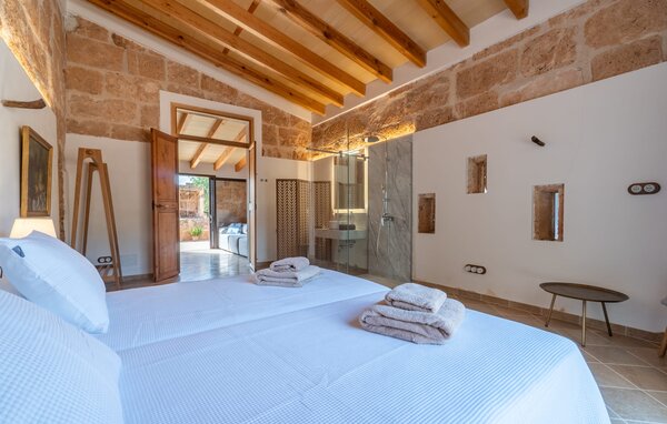 Holiday Home - Pleta de Son Delabau, Llucmajor , Spain - EMI535 606