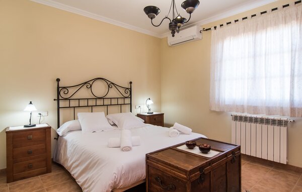 Holiday Home - Vernissa de Apolonia, Can Picafort , Spain - EMI552 606