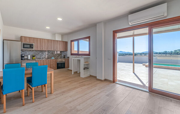 Apartment Saraix Melo