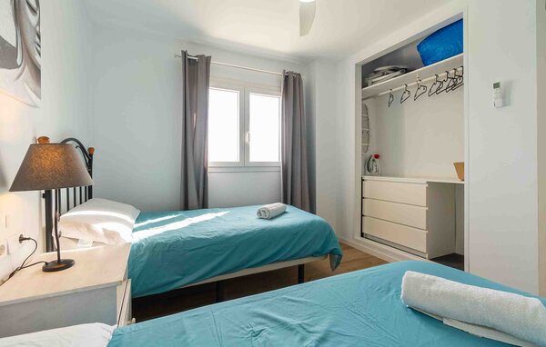 Apartment - Alcudia , Spain - EMI589 603
