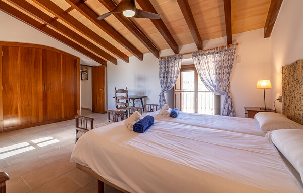 Holiday Home - Lluchmajor , Spain - EMI642 604