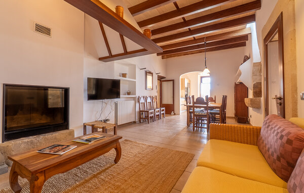 Holiday Home - Lluchmajor , Spain - EMI642 504