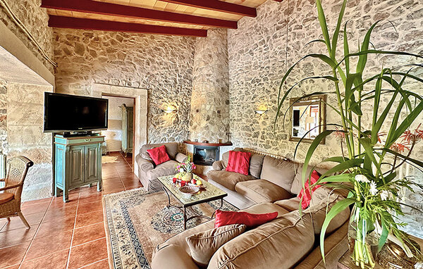 Holiday Home - Petra , Spain - EMI683 3