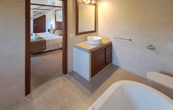 Holiday Home - Felanitx , Spain - EMI708 703