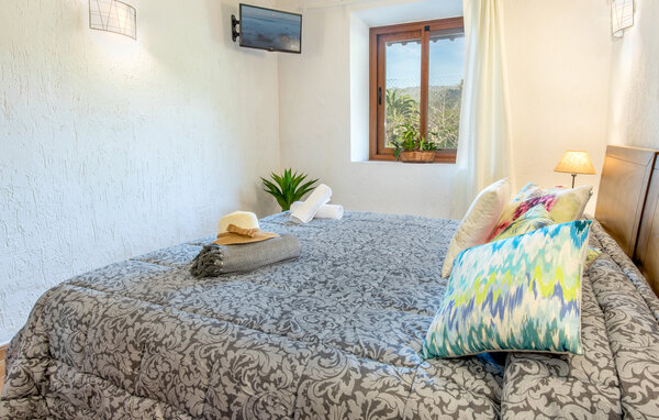 Holiday Home - Pollença , Spain - EMI817 602