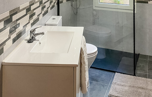 Apartment - Luanco, Asturias , Spain - ENN052 702