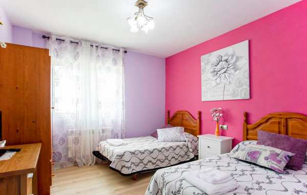 Casa de vacaciones - Chantada , España - ESL013 601